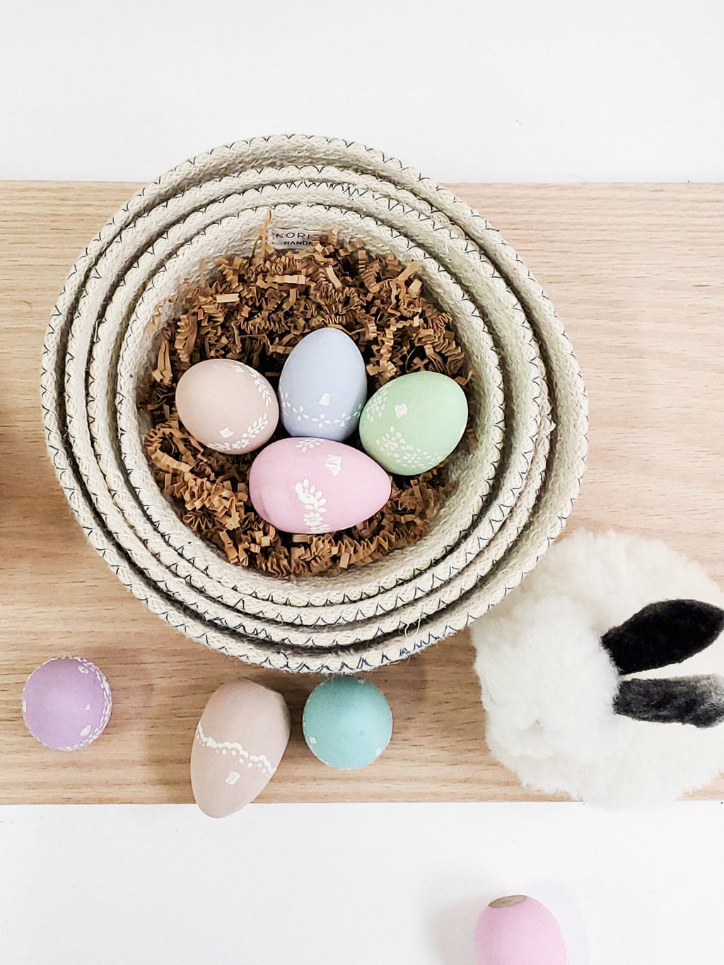 Amari  Round Bowl - Black (Set of 4)-2